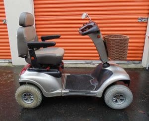 Shoprider scooter with wicker basket-image